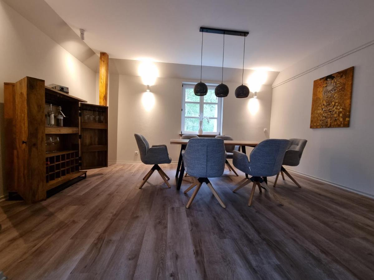 5 Sterne Bahnhoftraum, Appartement "Waldliebe" 133Qm, Grosse Terrasse 70Qm, Qr Code Scannen Fuer Virtuellen Rundgang, Premium Ausstattung Braunfels Exterior photo