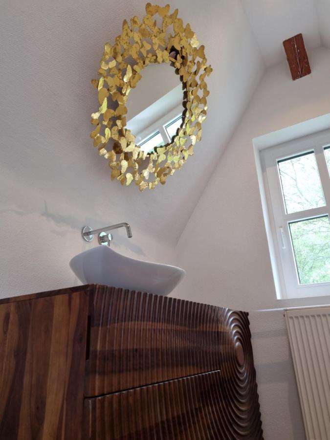 5 Sterne Bahnhoftraum, Appartement "Waldliebe" 133Qm, Grosse Terrasse 70Qm, Qr Code Scannen Fuer Virtuellen Rundgang, Premium Ausstattung Braunfels Exterior photo