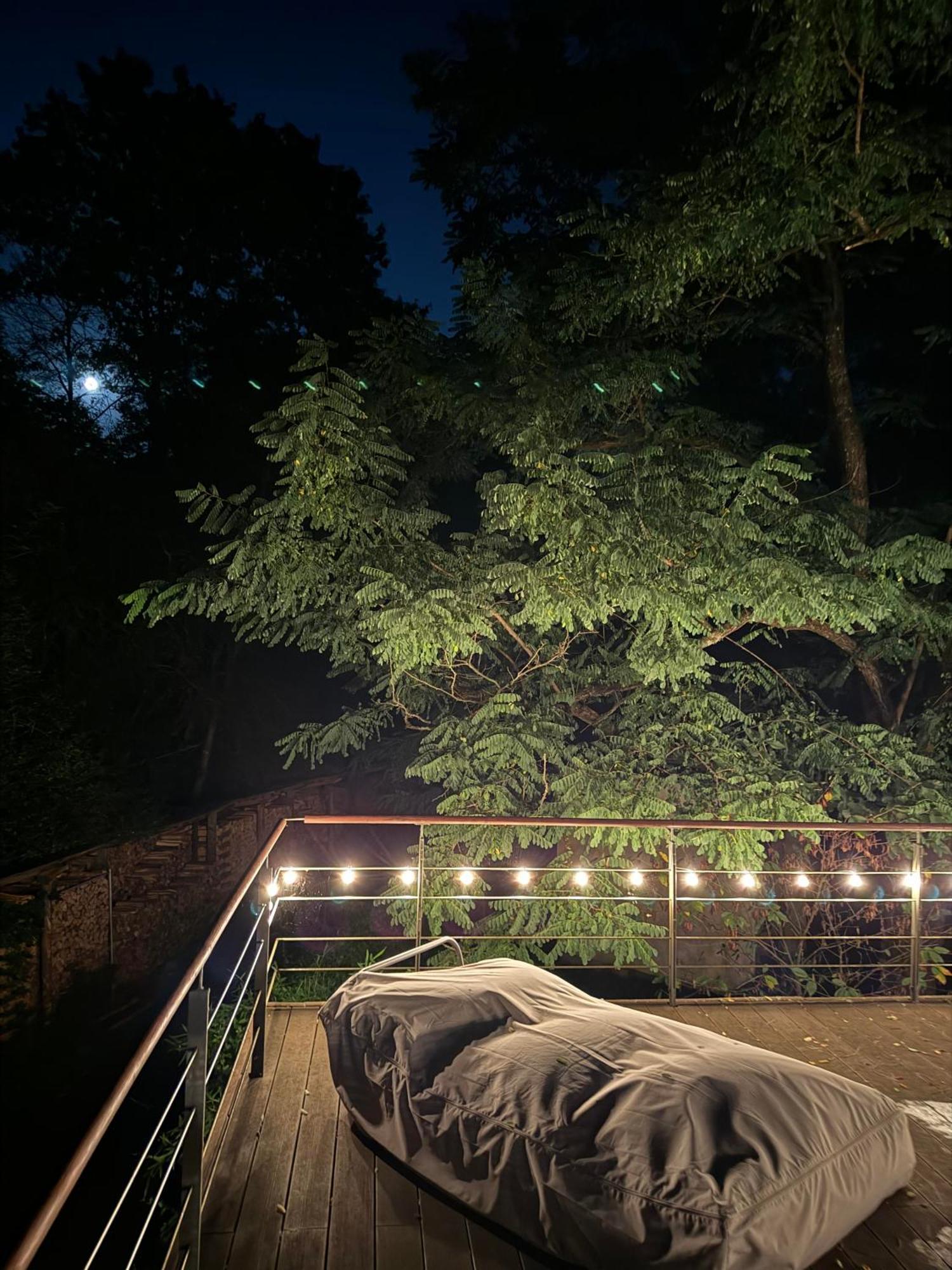 5 Sterne Bahnhoftraum, Appartement "Waldliebe" 133Qm, Grosse Terrasse 70Qm, Qr Code Scannen Fuer Virtuellen Rundgang, Premium Ausstattung Braunfels Exterior photo